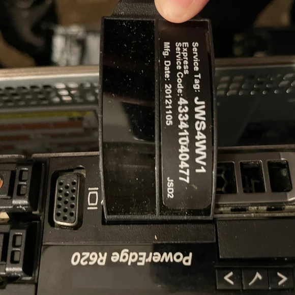 PowerEdge R620 - Picture 4 of 5